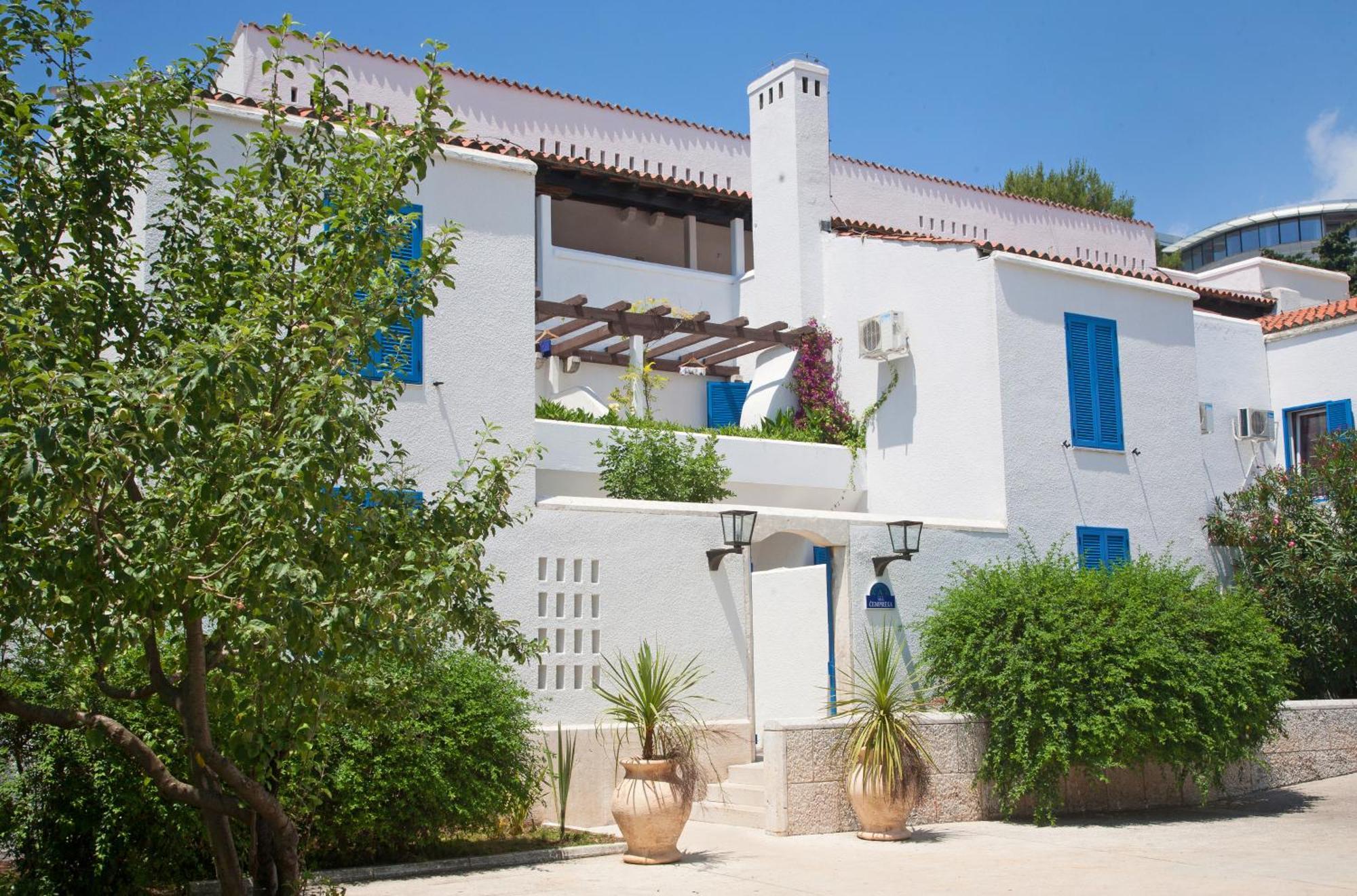 Hotel Slovenska Plaza Standard Budva Exterior photo