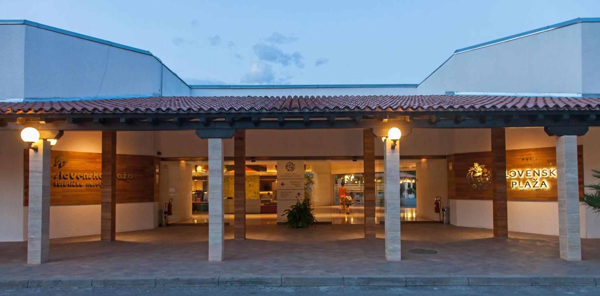 Hotel Slovenska Plaza Standard Budva Exterior photo
