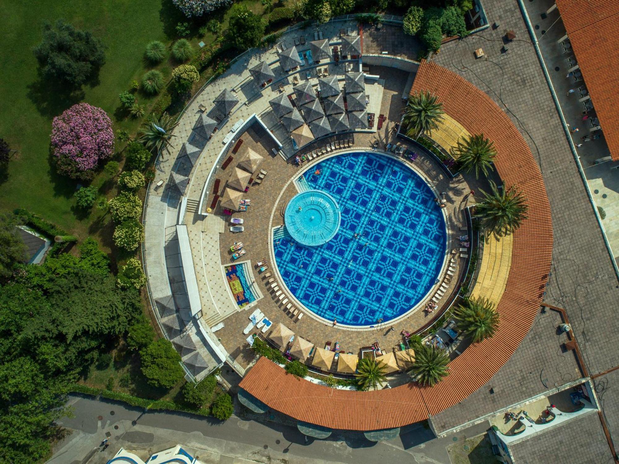 Hotel Slovenska Plaza Standard Budva Exterior photo
