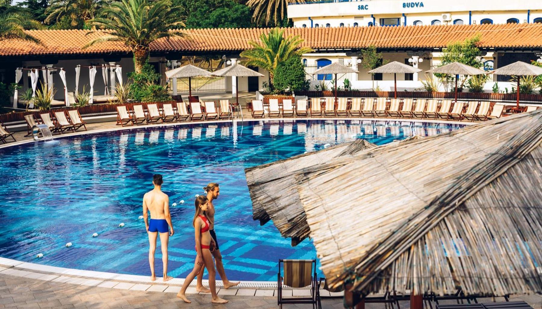 Hotel Slovenska Plaza Standard Budva Exterior photo